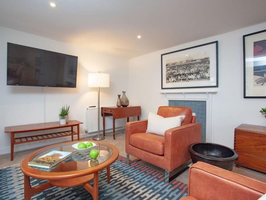 1 Perfectly Located Stylish, Comfortable Apartment Sidmouth Ngoại thất bức ảnh
